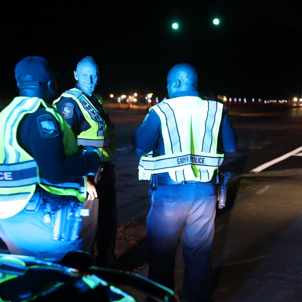 Retén policial en Smyrna.