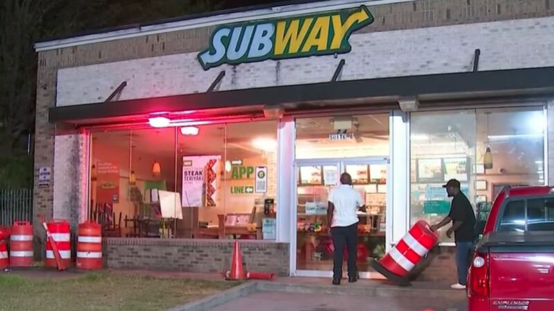 El tiroteo se produjo el domingo en un Subway de Atlanta.