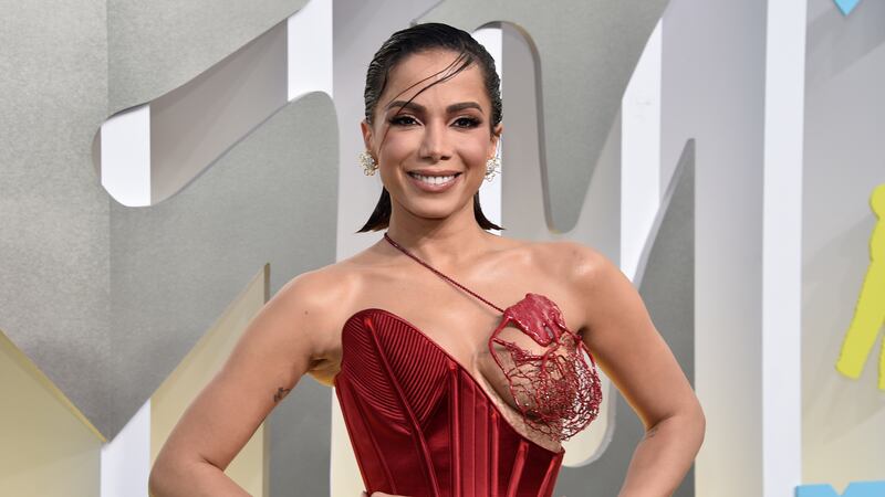 La artista brasileña Anitta, será conductora en esta edición de los Latin Grammy Awards 2022...