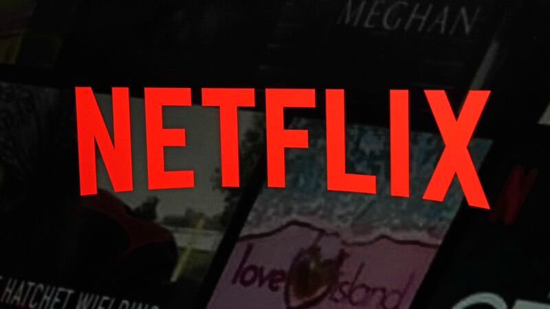 ARCHIVO - El logotipo de The Netflix en el sitio de la empresa el 2 de febrero de 2023, en...