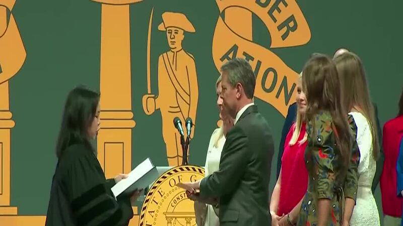 Brian Kemp fue juramentado a un segundo mandato como gobernador de Georgia.