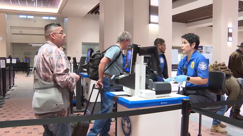 A partir del 1 de febrero, quienes no tengan identificación Real ID tendrán alternativa que...