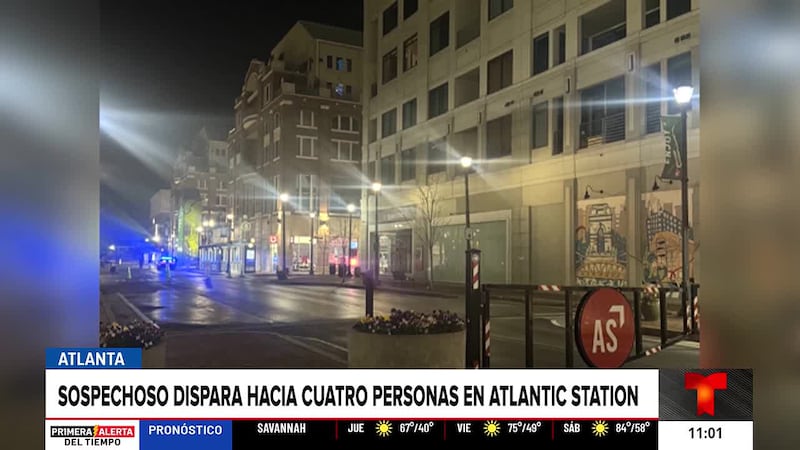 Disparan hacia un grupo de personas en centro comercial