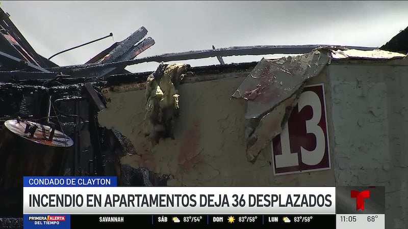 Incendio arrasa con apartamentos; otro siniestro afecta negocio