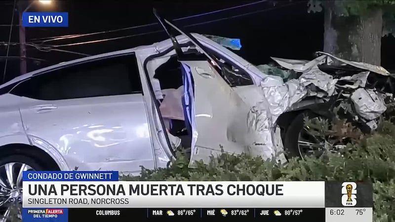 Las autoridades dijeron que una persona falleció al llegar al hospital