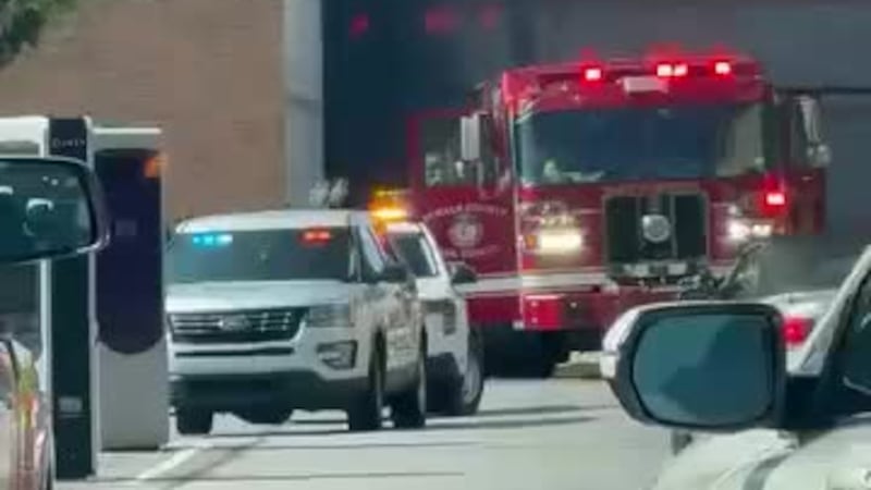 A fire broke out at Dunwoody’s Perimeter Mall on Wednesday morning.