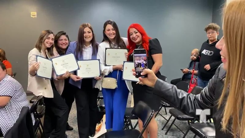 La LAA graduó un nuevo grupo de emprendedoras preparadas para lanzar o llevar sus negocios a...